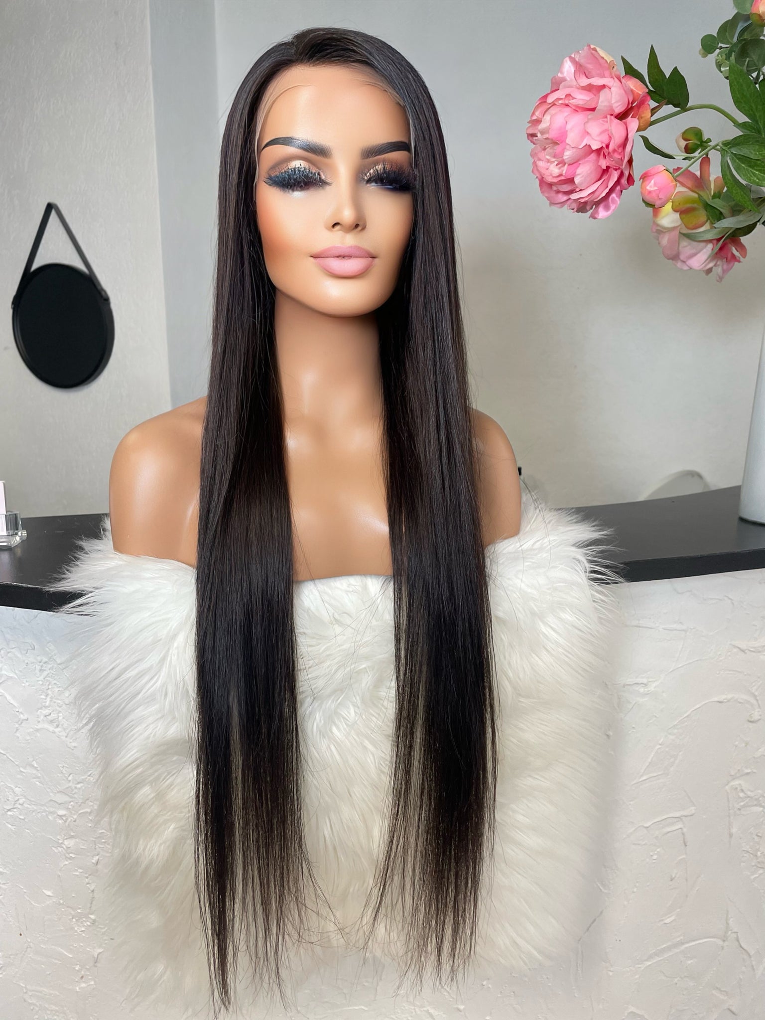 Kim - integral plus + lace top / 28 inch / 150 % Volume / Cambodian / small